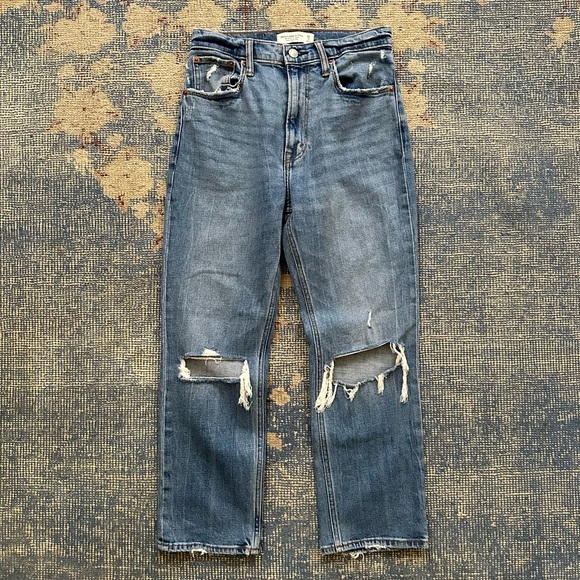 Abercrombie & Fitch Ultra High Rise Ankle Straight Jeans 26 Short - Picture 2 of 4